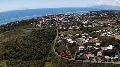 Terrain constructible - 760 m²