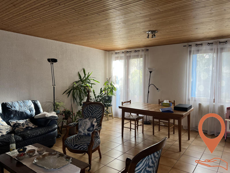 Maison contemporaine - 162 m² - 9 pièces