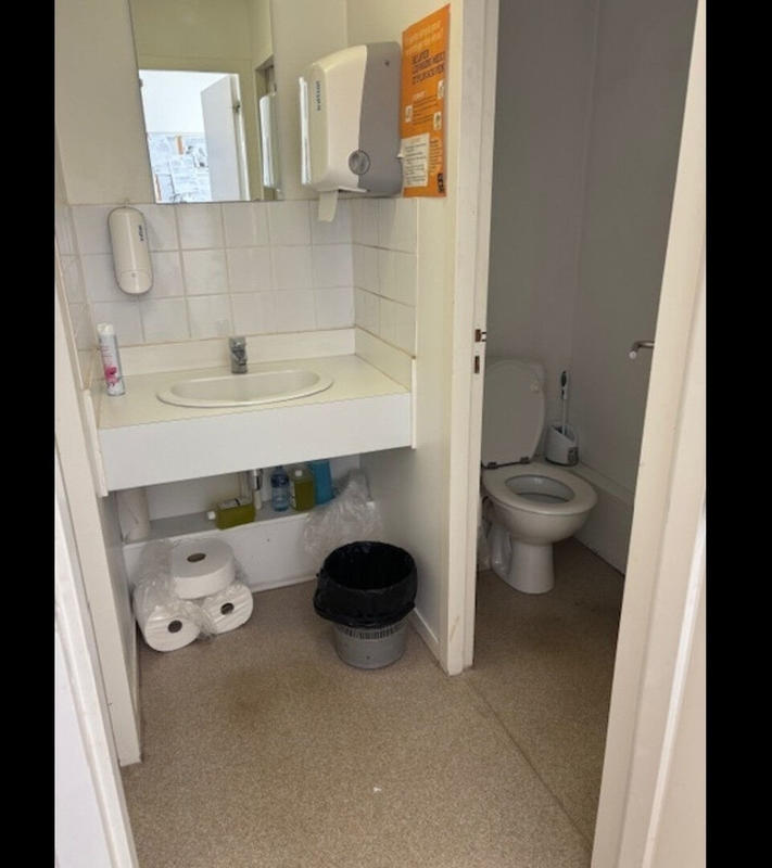 Local commercial - 155 m²