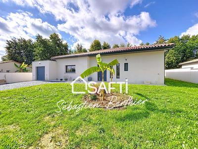 Maison - 180 m² - 7 pièces