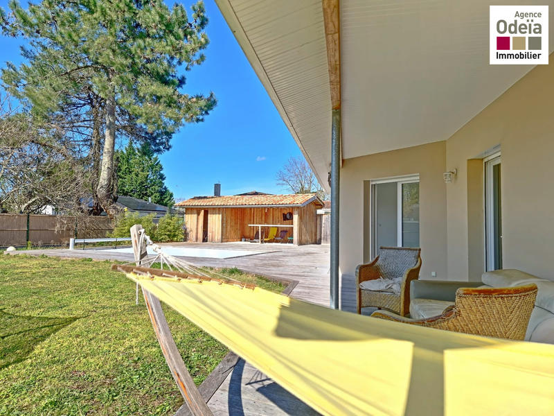 Maison - 112 m² - 6 pièces