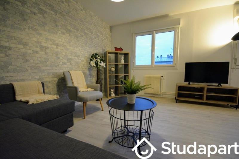 Chambre - 14 m² - 1 pièce