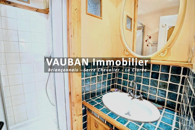 Maison - 99 m² - 5 pièces