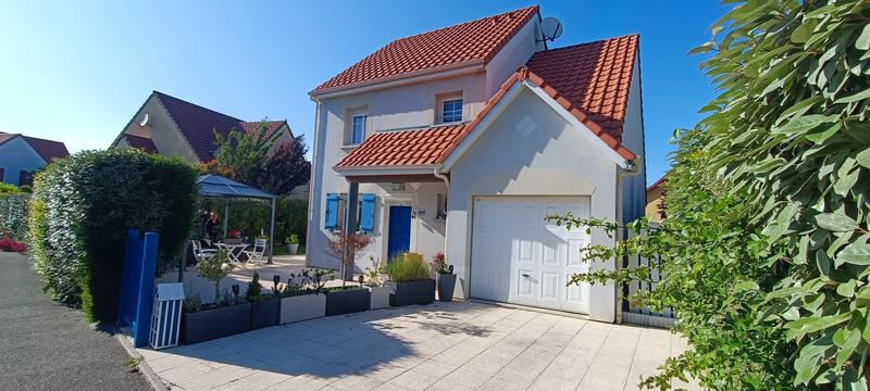 Maison - 82 m² - 5 pièces