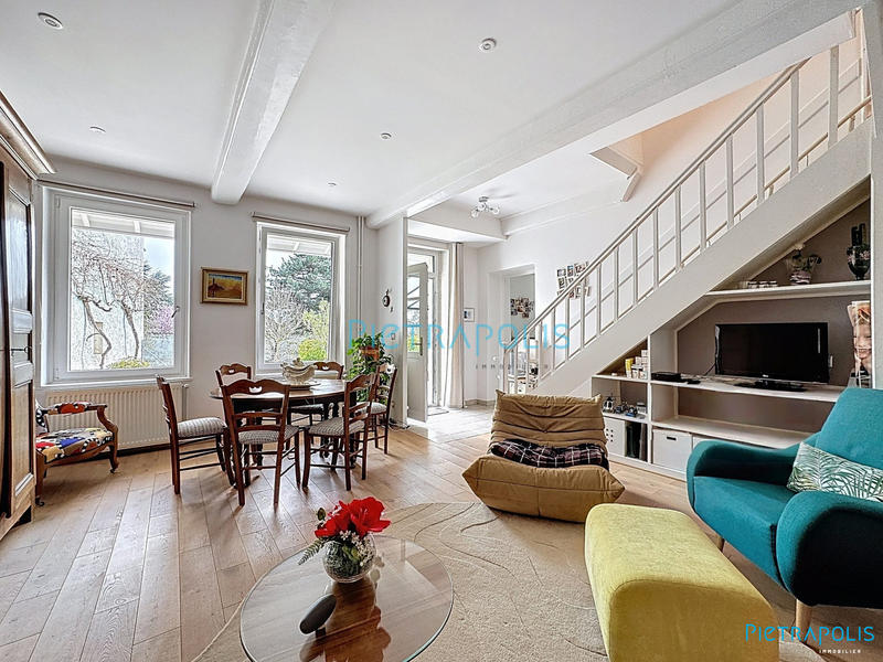 Maison ancienne - 140 m² - 8 pièces