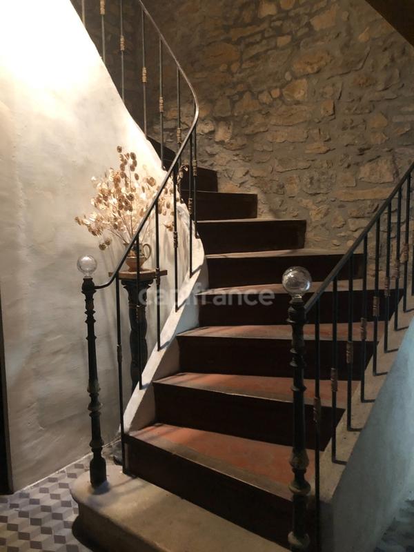 Maison de village - 200 m² - 7 pièces