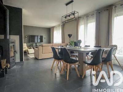 Maison - 100 m² - 6 pièces