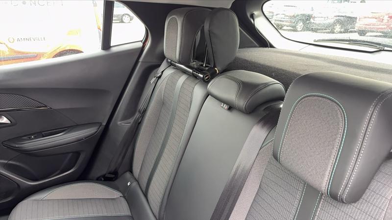 Peugeot 2008 II 1.2 PureTech 130 Eat8 Allure