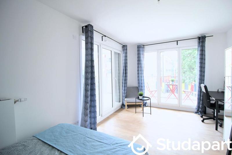 Chambre - 10 m² - 1 pièce