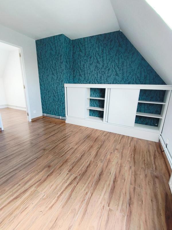 Maison - 92 m² - 5 pièces