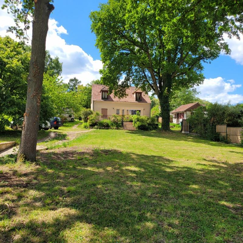 Maison - 115 m² - 6 pièces