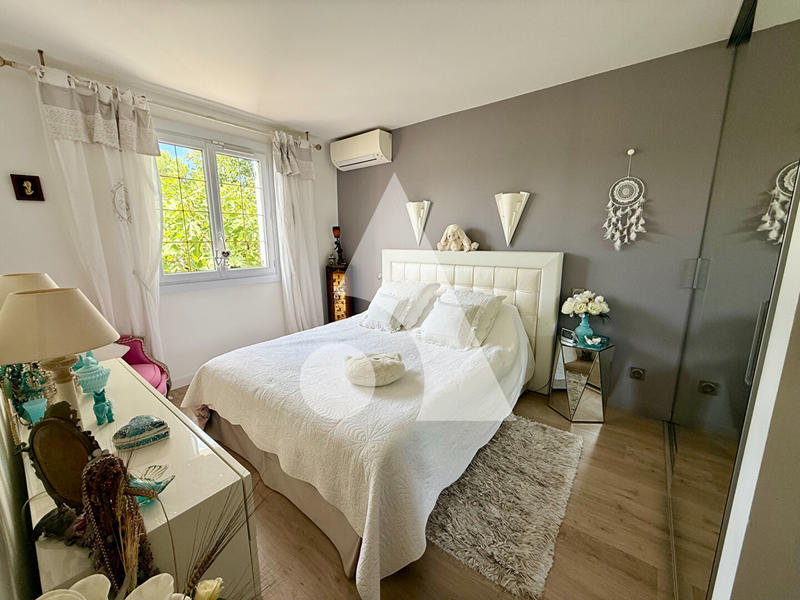 Maison - 108 m² - 6 pièces