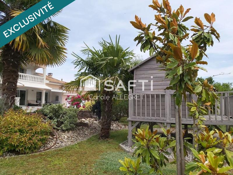 Maison - 180 m² - 6 pièces