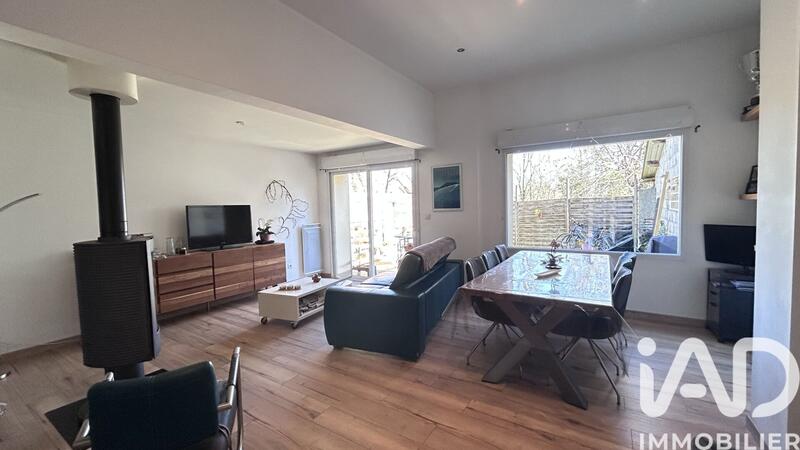 Maison de ville - 112 m² - 4 pièces