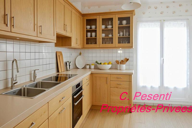 Maison - 118 m² - 6 pièces