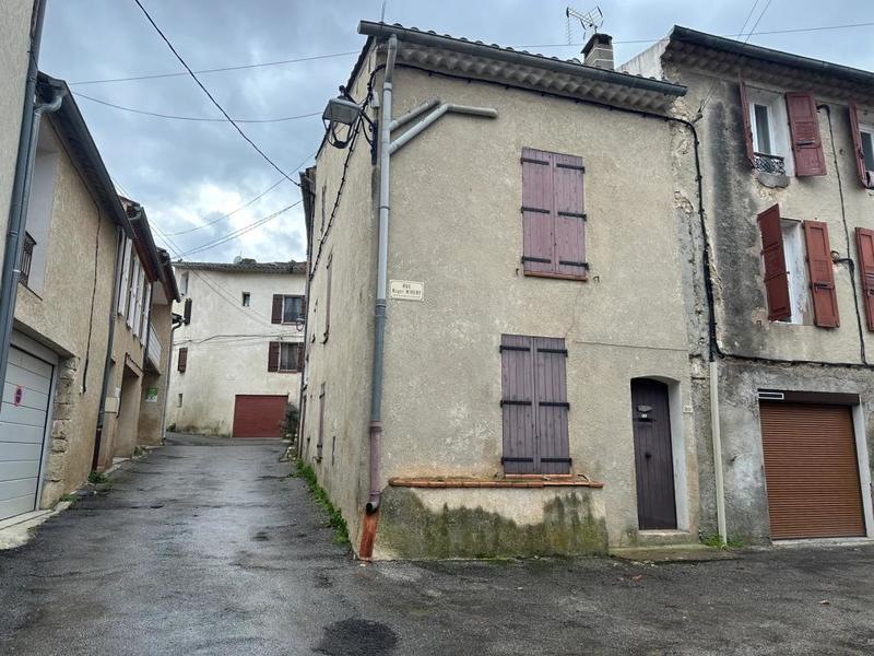 Maison de village - 87 m² - 4 pièces