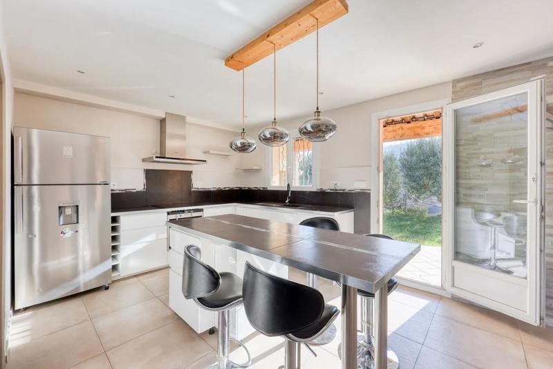 Appartement - 130 m² - 5 pièces