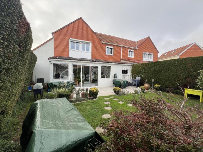 Pavillon - 146 m² - 10 pièces