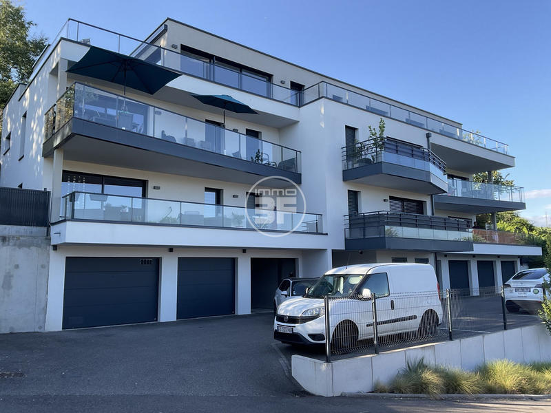 Appartement - 149 m² - 6 pièces