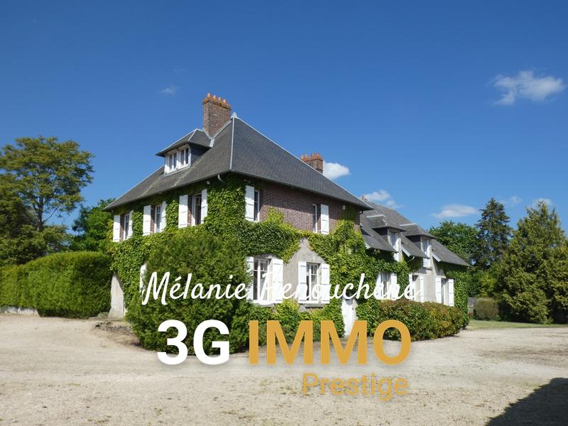 Maison - 355 m² - 13 pièces