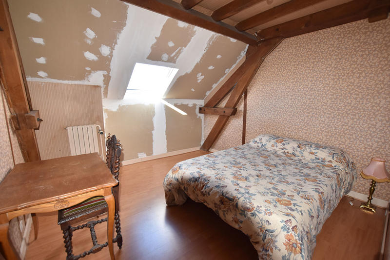 Maison - 227 m² - 11 pièces