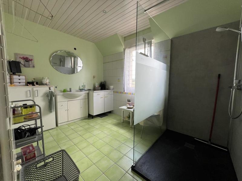 Maison - 163 m² - 5 pièces