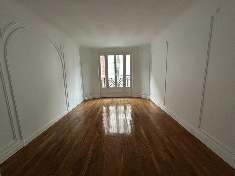 Appartement - 85 m² - 3 pièces