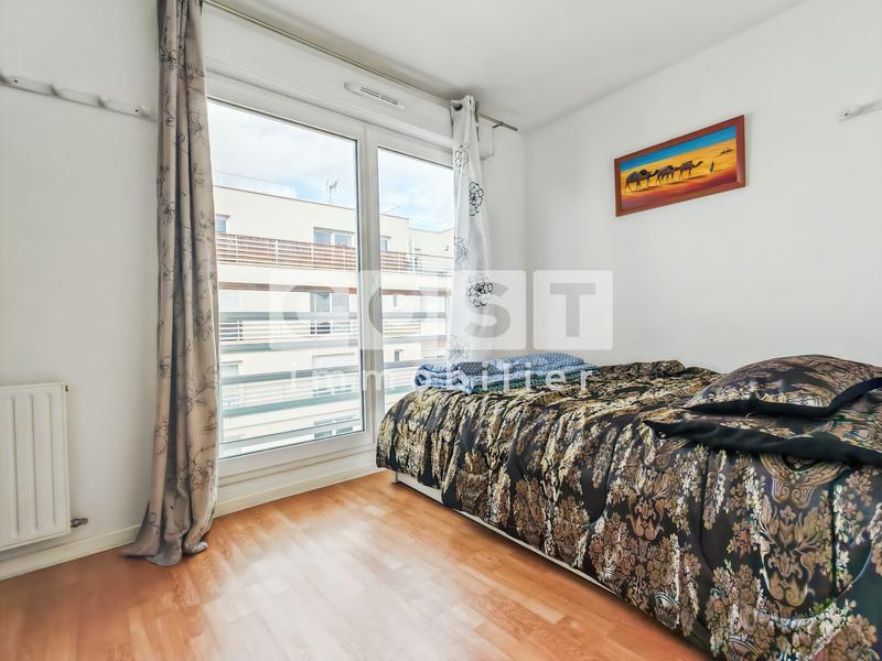 Appartement - 81 m² - 4 pièces