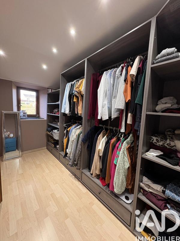 Maison de village - 235 m² - 8 pièces