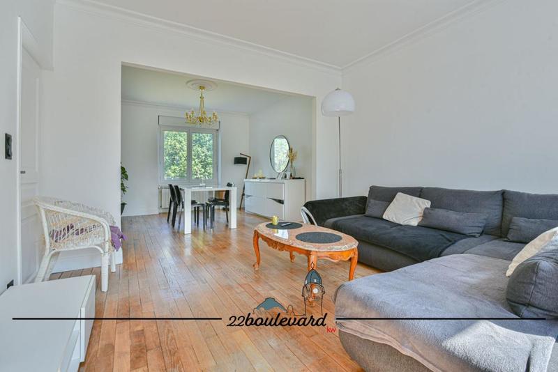 Maison - 101 m² - 5 pièces