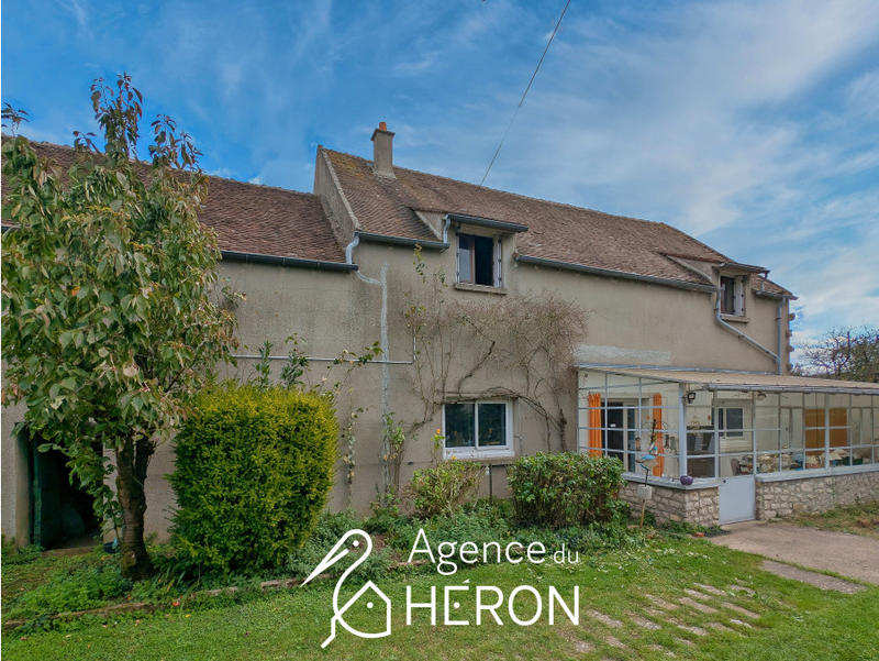 Maison - 97 m² - 6 pièces