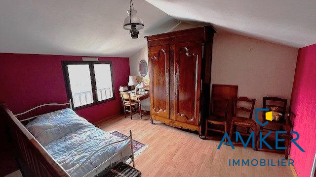 Maison - 98 m² - 4 pièces