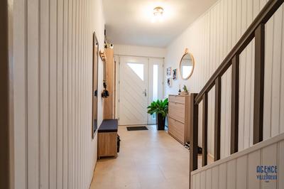 Maison - 92 m² - 5 pièces