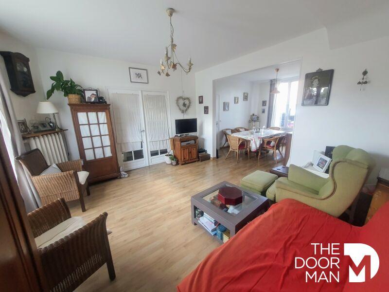 Maison - 145 m² - 8 pièces