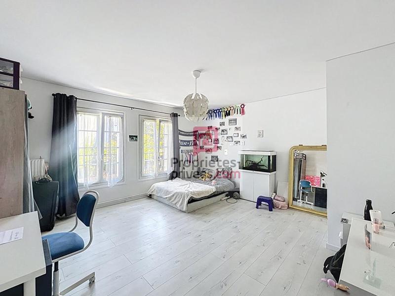 Maison - 122 m² - 6 pièces