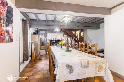 Local commercial - 124 m² - 6 pièces