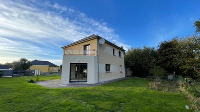 Maison - 146 m² - 8 pièces