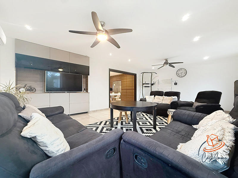 Maison - 170 m² - 6 pièces