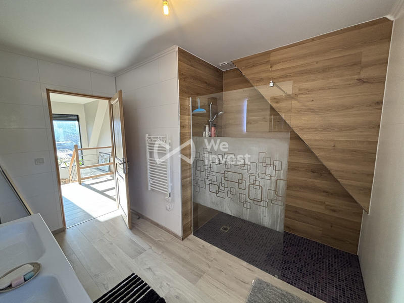 Maison - 169 m² - 6 pièces