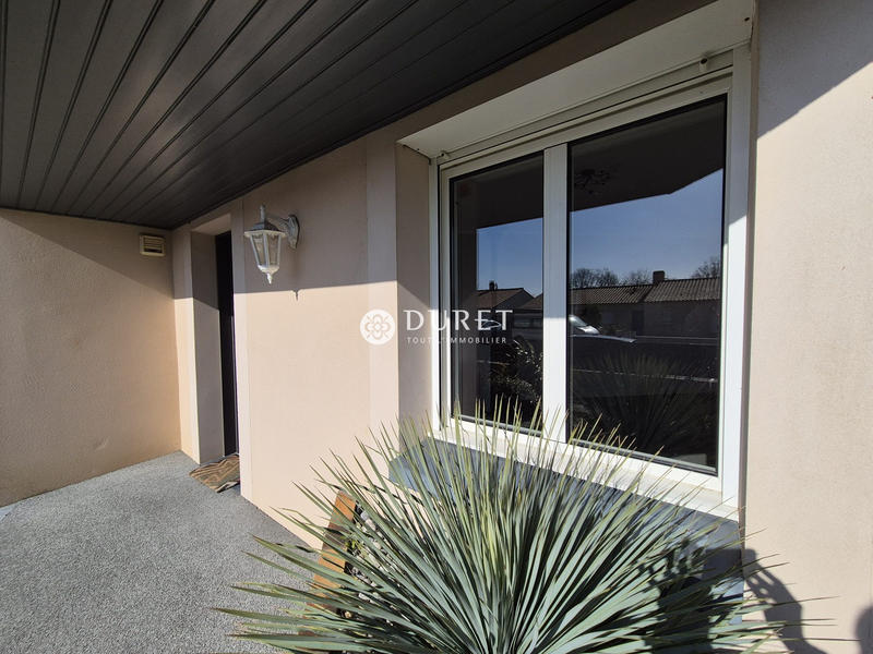 Maison - 99 m² - 5 pièces