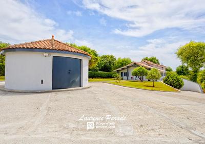 Maison - 175 m² - 5 pièces