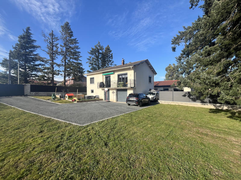 Maison - 137 m² - 7 pièces