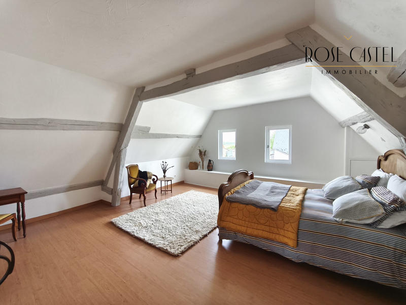 Maison - 200 m² - 7 pièces