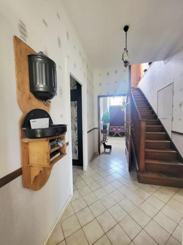 Maison - 175 m² - 8 pièces