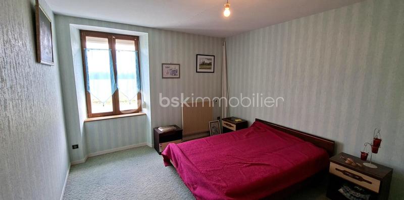 Maison en pierre - 158 m² - 7 pièces