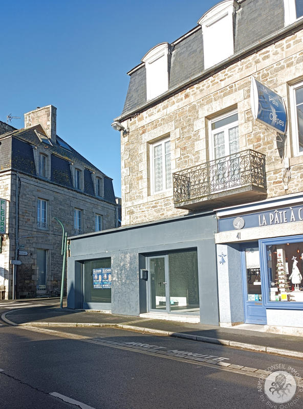 Local commercial - 65 m²