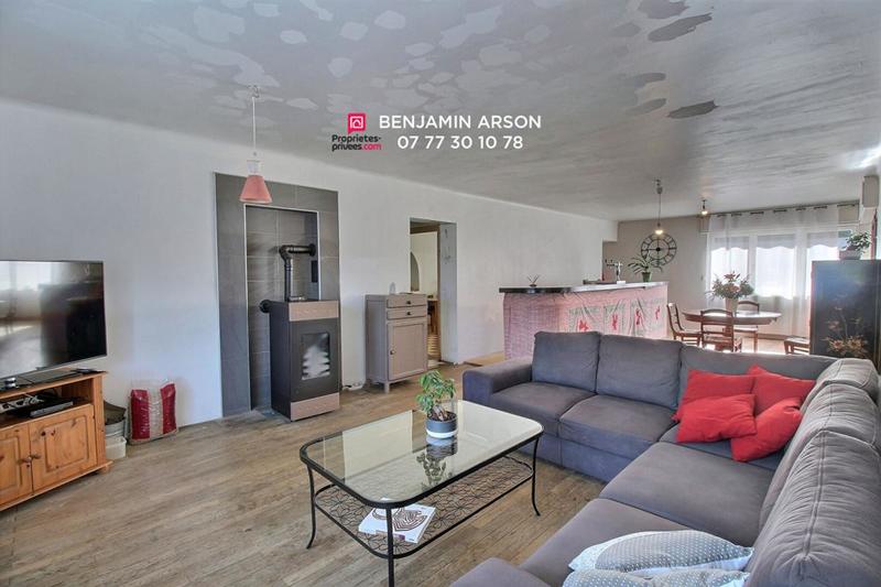 Maison - 275 m² - 12 pièces