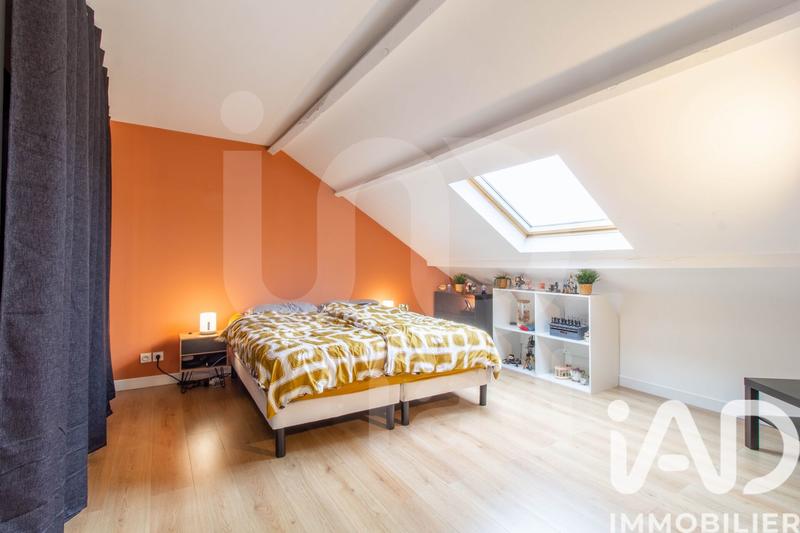 Loft - 83 m² - 3 pièces