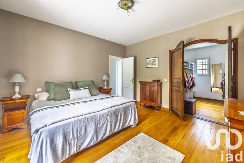 Maison de maîtres - 241 m² - 6 pièces