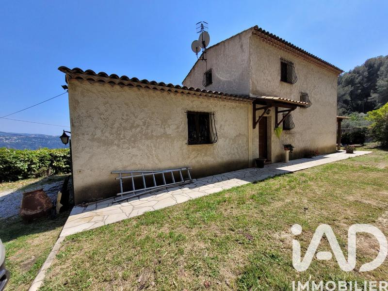 Maison - 103 m² - 5 pièces